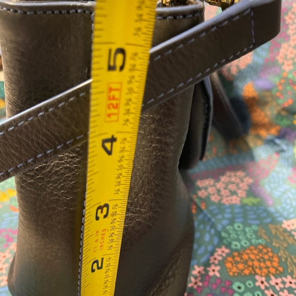 Black leather Vera Bradley bag - Picture 6 of 10